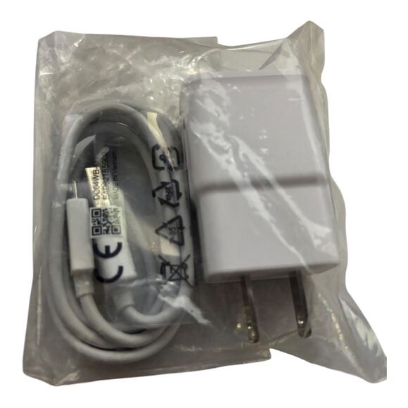 Samsung Travel Adapter EP-TA50JWE 5.3V 1.55A W. Micro USB Cable White NEW - Picture 5 of 5